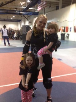 Sam Eh Shocker and daughters