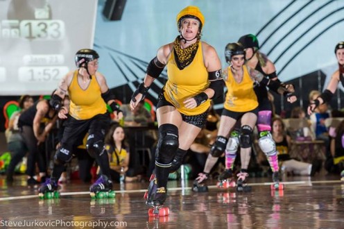 See all the Outfit skaters in this picture? All rookies, all started at last year's boot camp. That's me in the back, sitting on that jammer. Aw, yeah.